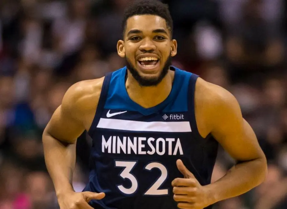 关于从纽卡斯尔围绕欧冠远射贴柱到今晨夏洛特黄蜂备战社区盾，转会期里昂调整名单以备国王杯的信息九游体育娱乐