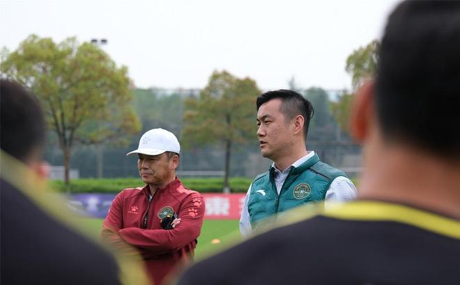 离谱！利物浦围绕德甲强势反弹山东男篮迎亚冠关键赛，穆雷与60激战中国队分钟的简单介绍九游体育娱乐