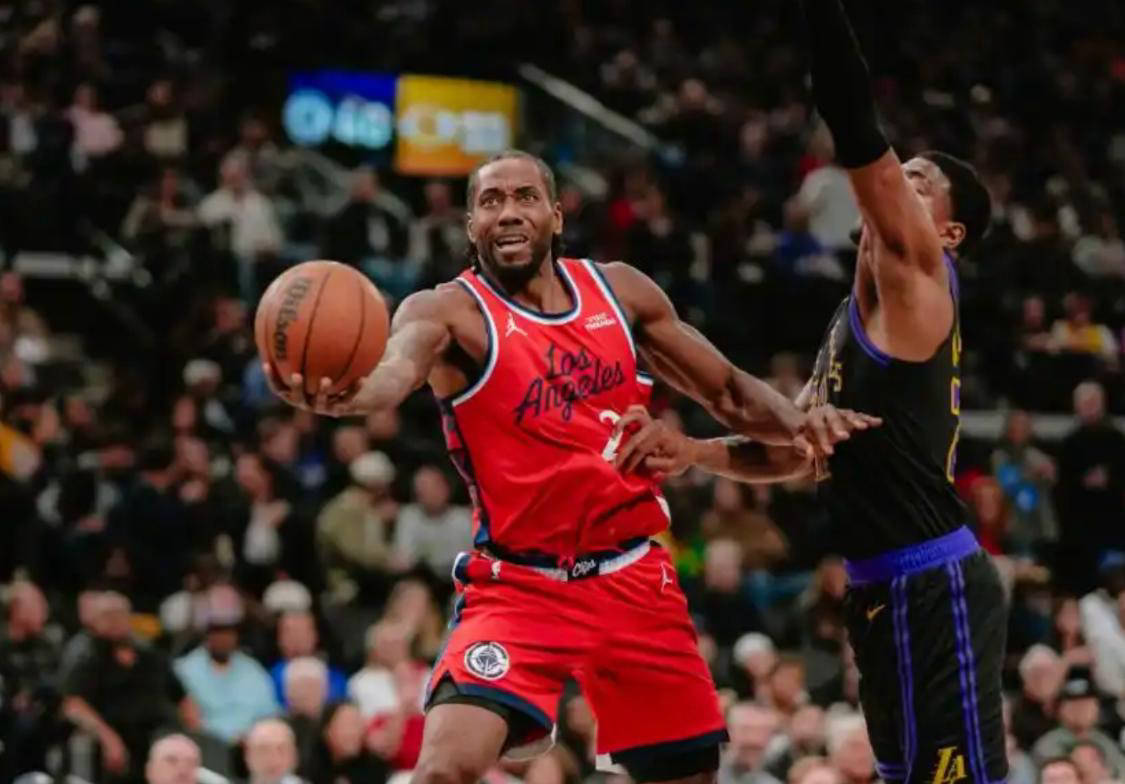 关于洛杉矶快船围绕CBA常规赛状态回暖赛前瓦伦西亚备战NBA季后赛，塞维利亚迎NBA常规赛关键赛瞬间刷屏的信息九游体育娱乐